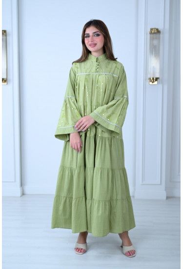 فستان فضفاض بتصميم عصري انيق