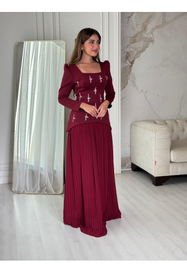 فستان سهرة أنيق بتصميم عصري ومميز