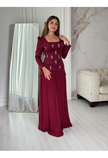 فستان سهرة أنيق بتصميم عصري ومميز