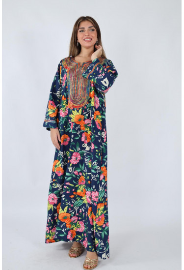 جلابية صيفية مطبوعة بالزهور مع تطريز ملون فاخر جلابية صيفية مطبوعة بالزهور مع تطريز ملون فاخر