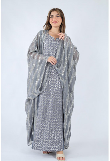 جلابية مميزة بتطريز لامع