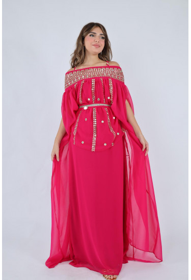 قفطان فاخر بتطريز مرايا وأكمام كاب