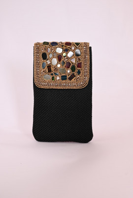 حقيبه صغيره أنيقة بتطريز فاخر وأحجار ملونة