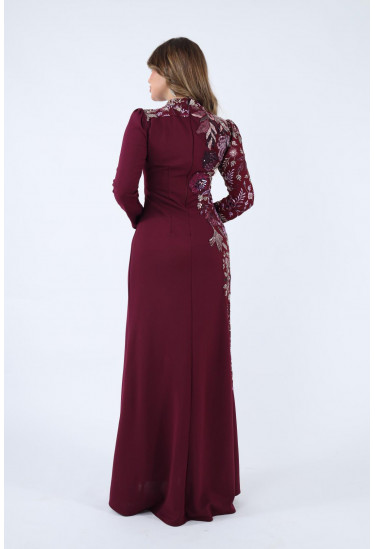 فستان سهرة أنيق بتطريز فخم