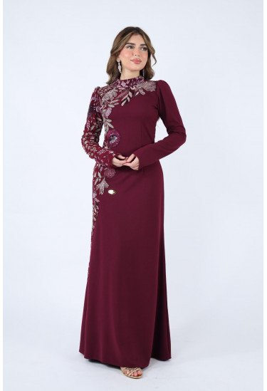 فستان سهرة أنيق بتطريز فخم فستان سهرة أنيق بتطريز فخم