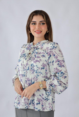 بلوزة شيفون مطبوعة بياقة فيونكة