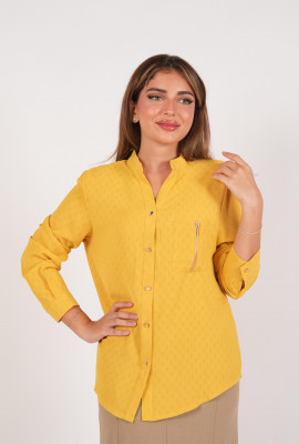 بلوزة بجيـب جانبي وسحاب أنيق