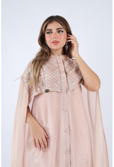 جلابية نسائية مطرزة بكاب أنيق جلابية نسائية مطرزة بكاب أنيق