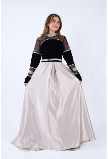 فستان سهرة ملكي بتصميم فاخر