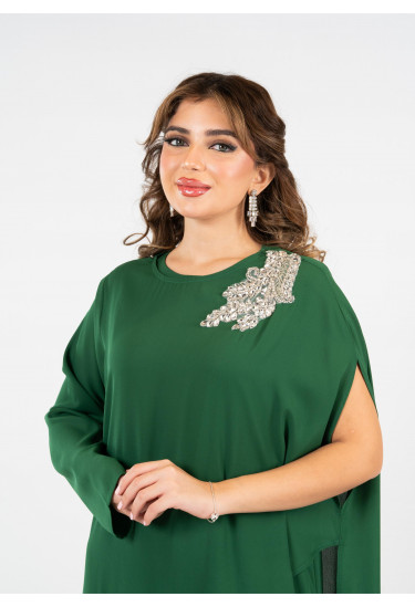 فستان ملكي بتطريز فاخر لليوم الوطني فستان ملكي بتطريز فاخر لليوم الوطني