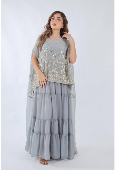 فستان سهرة مطرز بتصميم أنيق وراقي