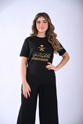 بلوزه بطابع وطني سعودي أنيق