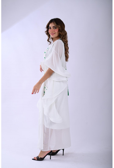 جلابيه أنيقة بتطريز وطني سعودي