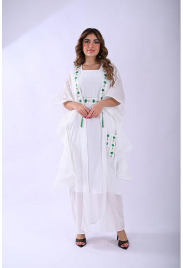 جلابيه أنيقة بتطريز وطني سعودي