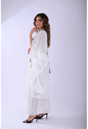 جلابيه أنيقة بتطريز وطني سعودي