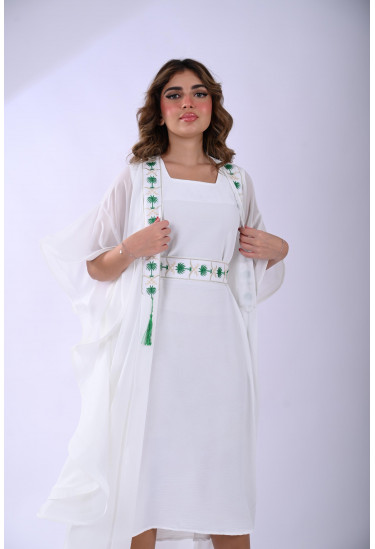 جلابيه أنيقة بتطريز وطني سعودي