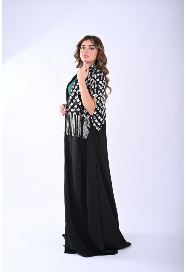 فستان سهرة طويل مع جلابية مطرزة