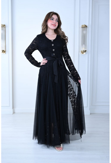 فستان نسائي دانتيل مع زخارف رقيقة