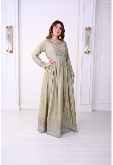 جلابيه فخمه لاطلاله ملكيه مميزه