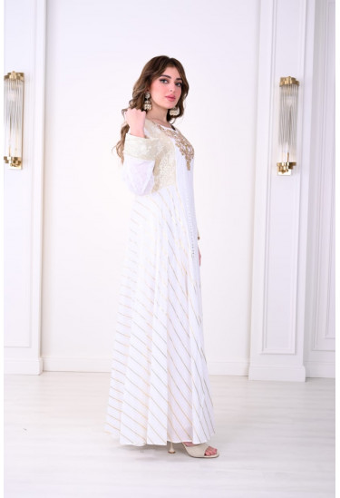 جلابيه نسائي فخمه بلمسات ذهبيه راقيه جلابيه نسائي فخمه بلمسات ذهبيه راقيه