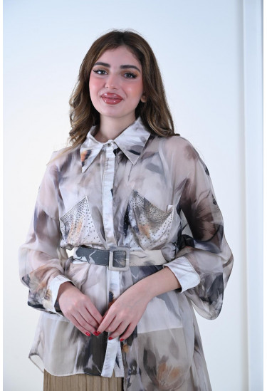 طقم نسائي كاجول لإطلالة راقية بطابع أنيق ومريح 