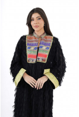 جلابية نسائية بطابع عصري مميز