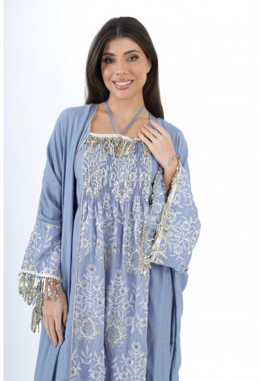 جلابية راقية بتطريز فخم ولمسات ذهبية أنيقة 