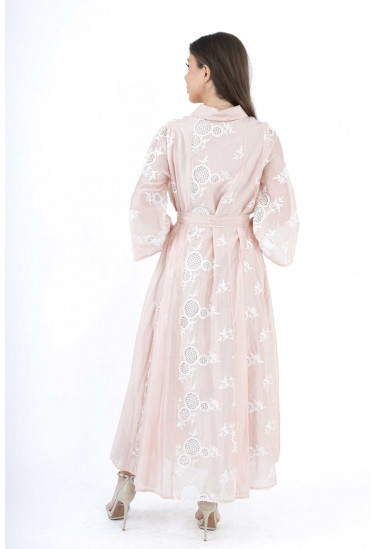 جلابيه نسائي تطريز مفرغ جلابيه نسائي تطريز مفرغ