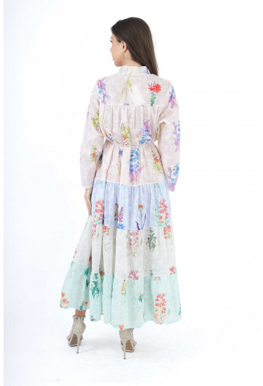 فستان ماكسي بطبقات وألوان الباستيل فستان ماكسي بطبقات وألوان الباستيل