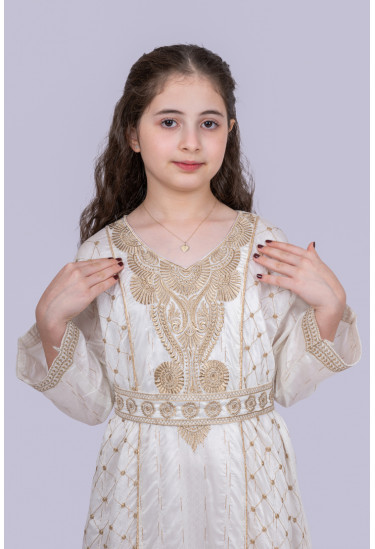 جلابيه بناتي بتطريز مميز وراقي