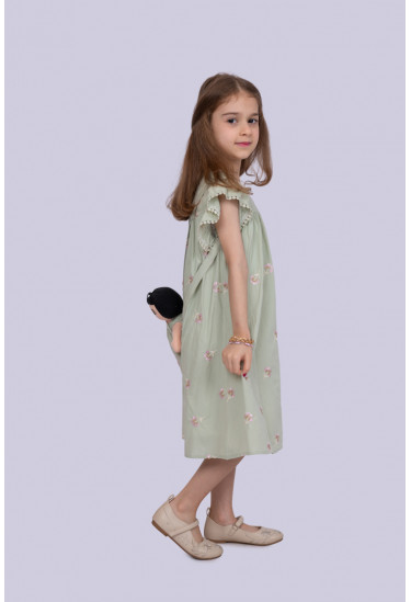 فستان بناتي بنقوش رقيقه