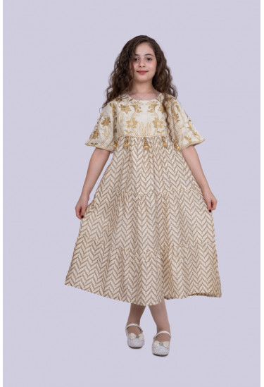 جلابية أطفالي مطرزة بنمط أدوار بكشكشة