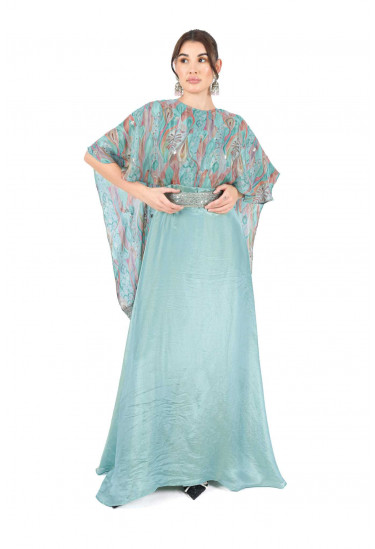 فستان سهرة بكاب مطرز