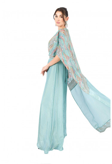 فستان سهرة بكاب مطرز