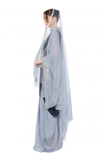 جلابية طويلة فخمة