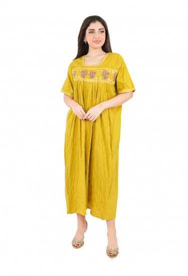 جلابية ميدي مطعمة بالدانتيل