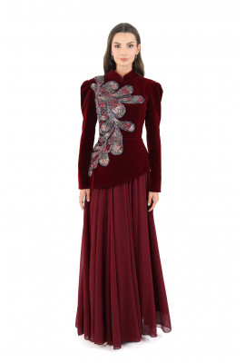 فستان مخملي بتصميم راقي