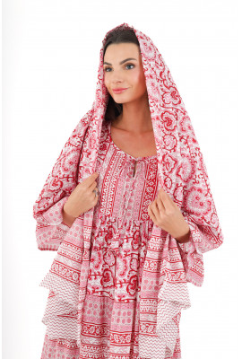 جلابية نسائية بنقوش تراثية