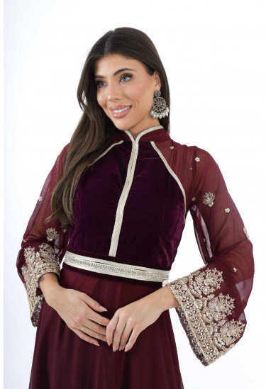 جلابية نسائية بتصميم أنيق جلابية نسائية بتصميم أنيق