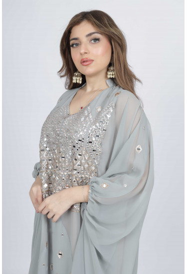 جلابية نسائية كيمونو مطرزة جلابية نسائية كيمونو مطرزة