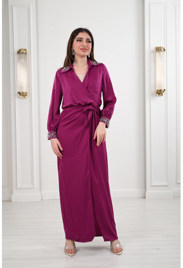 فستان طويل بنمط لف وياقة كلاسيكية