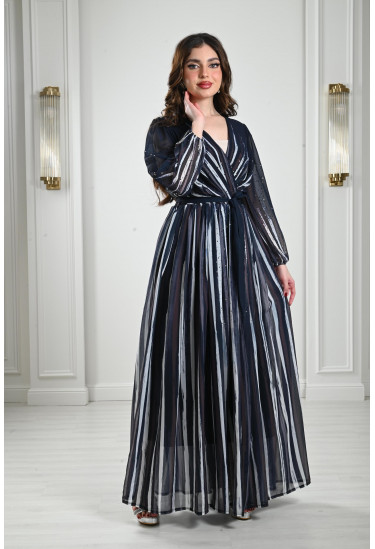 فستان طويل مخطط