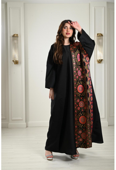 بشت بنمط كيمونو مطرز