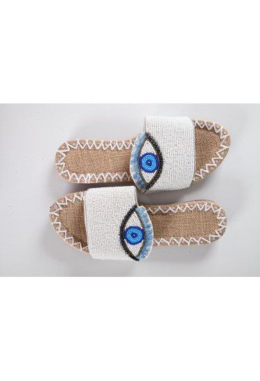 أحذية نسائية مطرزة أحذية نسائية مطرزة