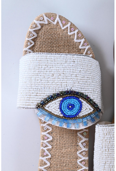 أحذية نسائية مطرزة أحذية نسائية مطرزة