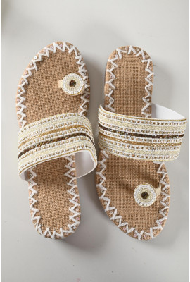 أحذية نسائية تصميم مودرن