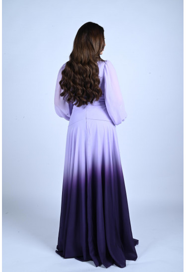 فستان طويل بكتل الألوان