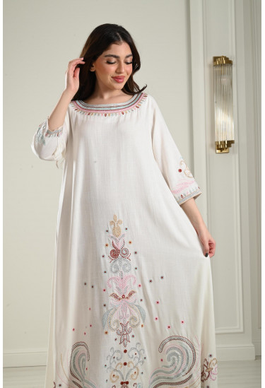 جلابية كتان طويلة مطرزة جلابية كتان طويلة مطرزة