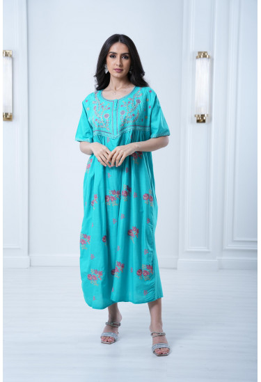 جلابية ميدي قصيرة مطرزة