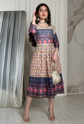 جلابية ميدي بتصميم مودرن